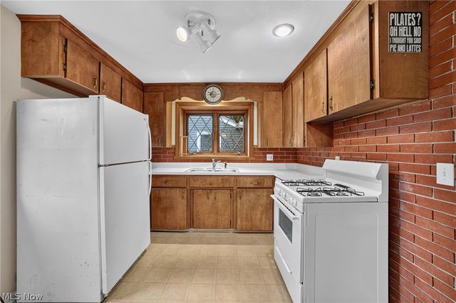 309 Hafely Drive, Lorain, OH 44052