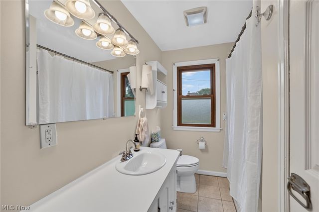 309 Hafely Drive, Lorain, OH 44052