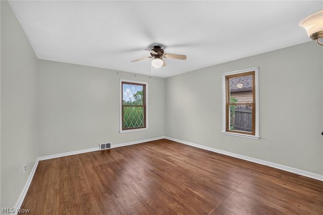 309 Hafely Drive, Lorain, OH 44052