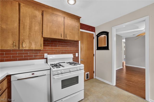 309 Hafely Drive, Lorain, OH 44052