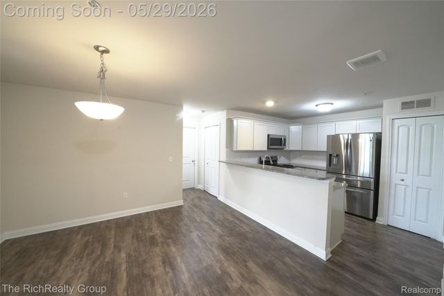 45646 Aragon Lane, Canton Charter Township, MI 48187