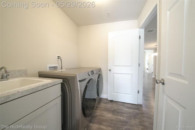 45646 Aragon Lane, Canton Charter Township, MI 48187