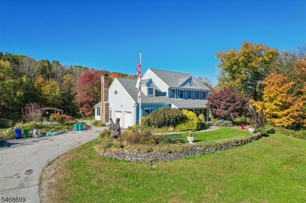 10 Dales Xing, Wantage Twp., NJ 07461 — photo 4