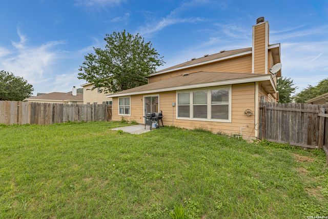 7426 Obbligato Ln, San Antonio, TX 78266
