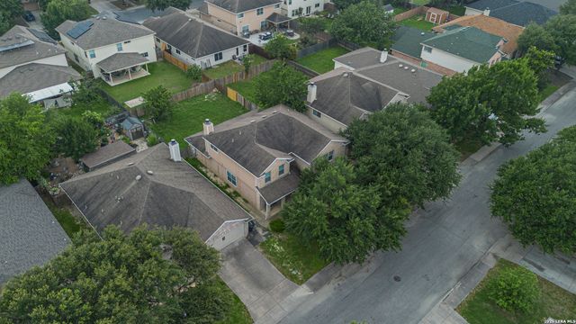 7426 Obbligato Ln, San Antonio, TX 78266