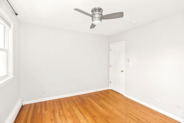 1819 W TOUHY Avenue 6, Chicago, IL 60626