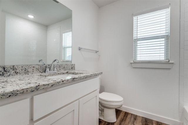 1033 Ray Drive, Denison, TX 75020