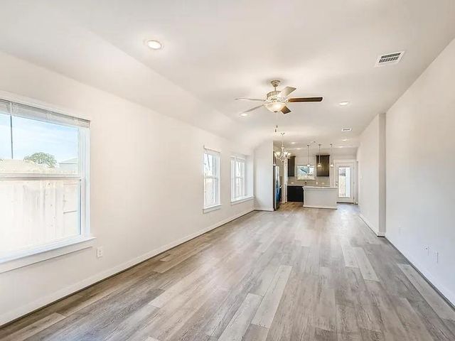 316 Old Trinity WAY, Georgetown, TX 78628