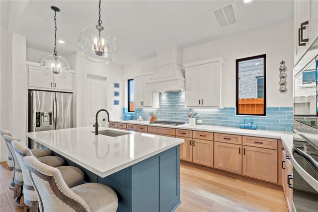 7311 Sunny Oak Lane, Fulshear, TX 77441