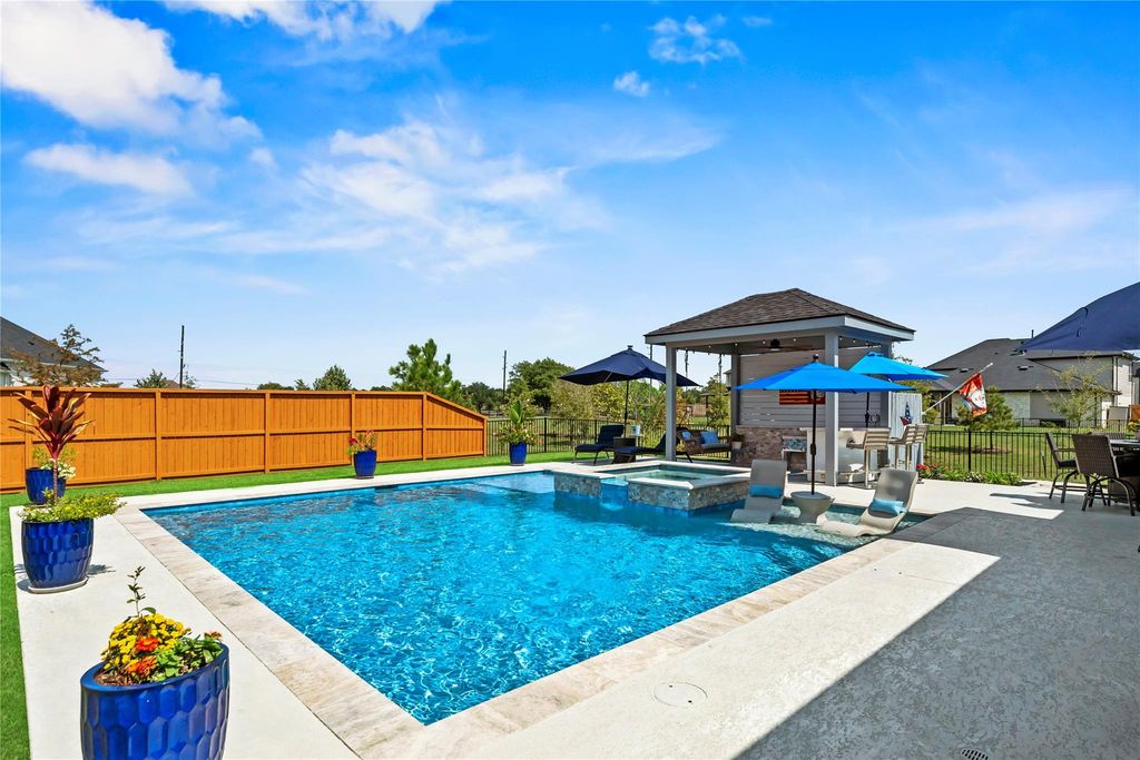 7311 Sunny Oak Lane, Fulshear, TX 77441