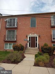 3803 SWANN #304, Suitland, MD 20746