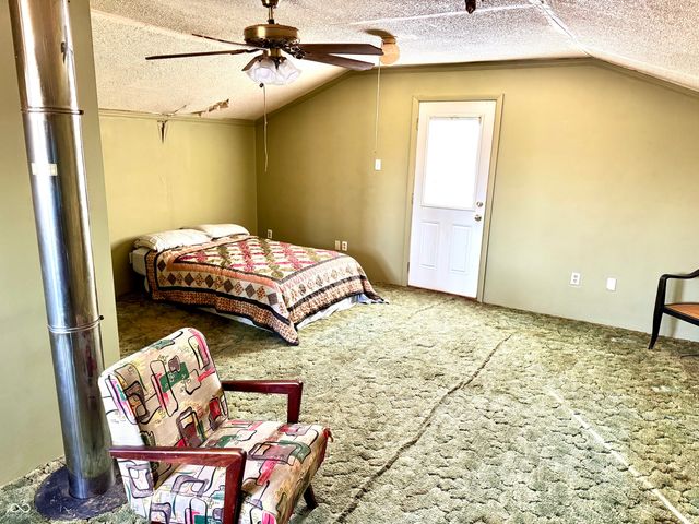 5550 E Private Road 675 N, Butlerville, IN 47223