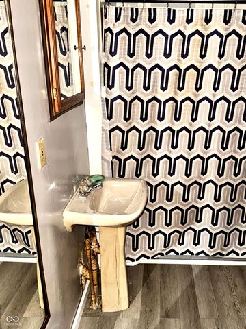 5550 E Private Road 675 N, Butlerville, IN 47223