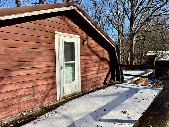 5550 E Private Road 675 N, Butlerville, IN 47223