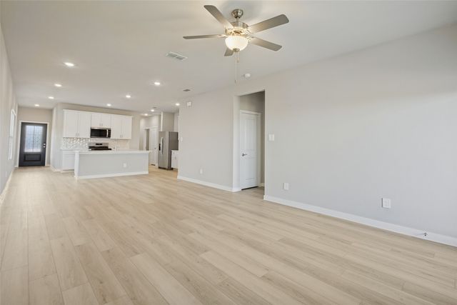 122 Winchester Hill Lane, Princeton, TX 75407