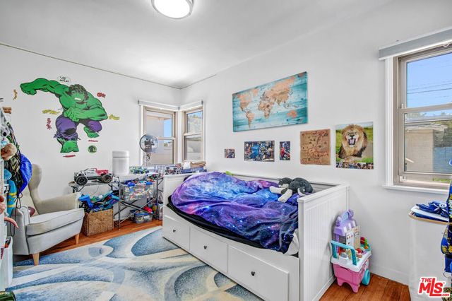 1044 Chelsea Avenue, Santa Monica, CA 90403