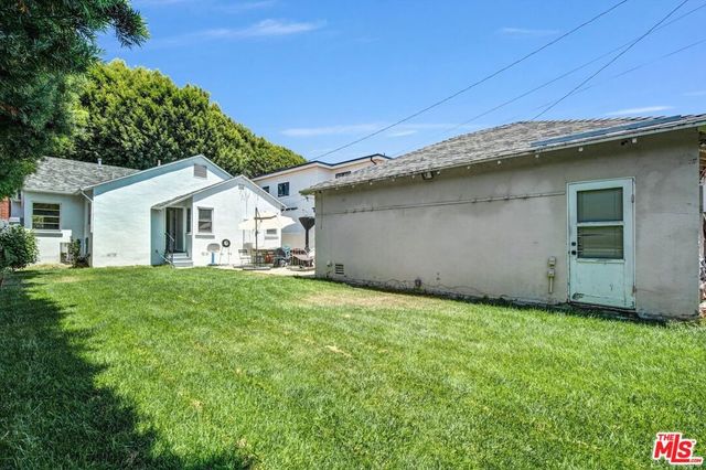 1044 Chelsea Avenue, Santa Monica, CA 90403