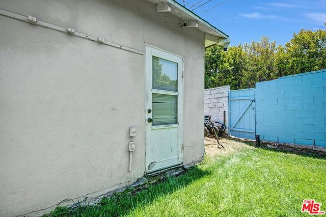 1044 Chelsea Avenue, Santa Monica, CA 90403