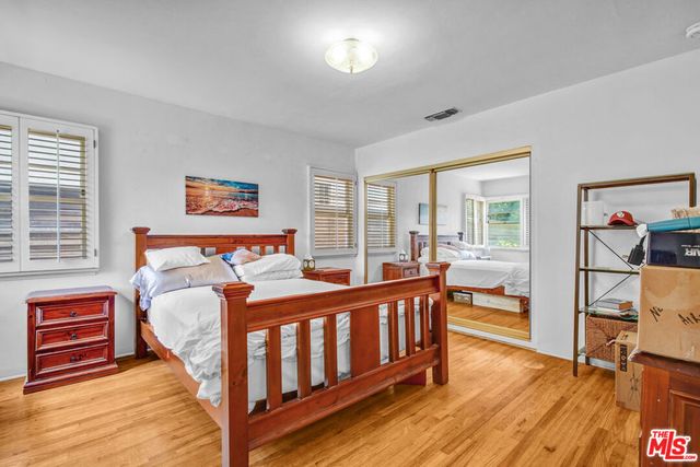 1044 Chelsea Avenue, Santa Monica, CA 90403