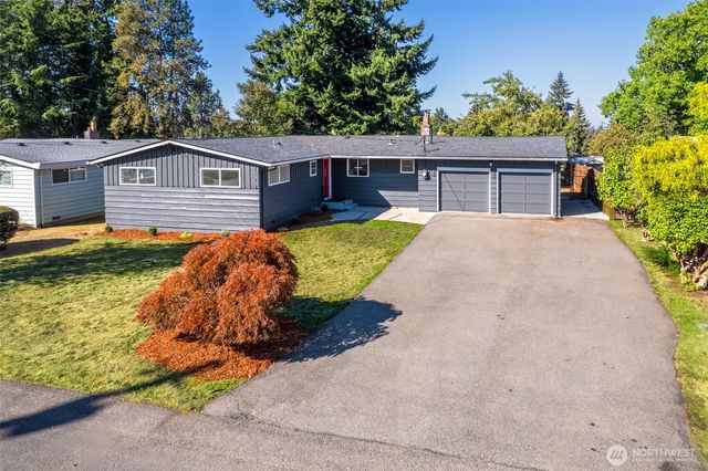 30025 14th Avenue S, Federal Way, WA 98003