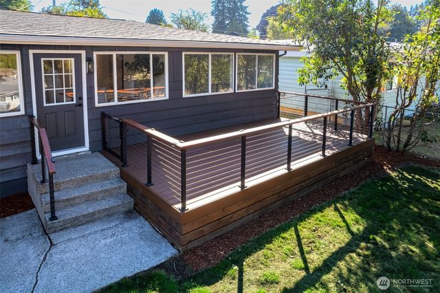 30025 14th Avenue S, Federal Way, WA 98003