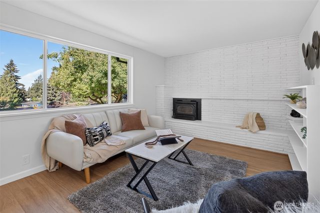 30025 14th Avenue S, Federal Way, WA 98003