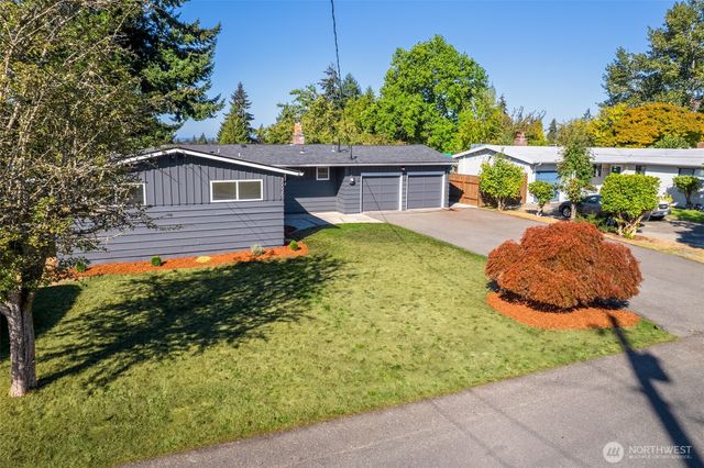30025 14th Avenue S, Federal Way, WA 98003
