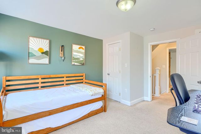 11 W WEST ST, Baltimore, MD 21230