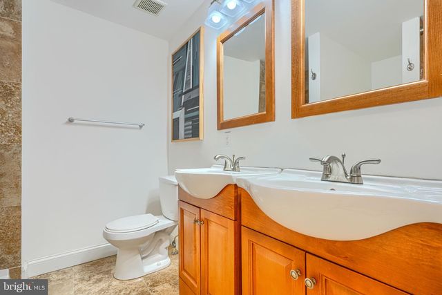 11 W WEST ST, Baltimore, MD 21230