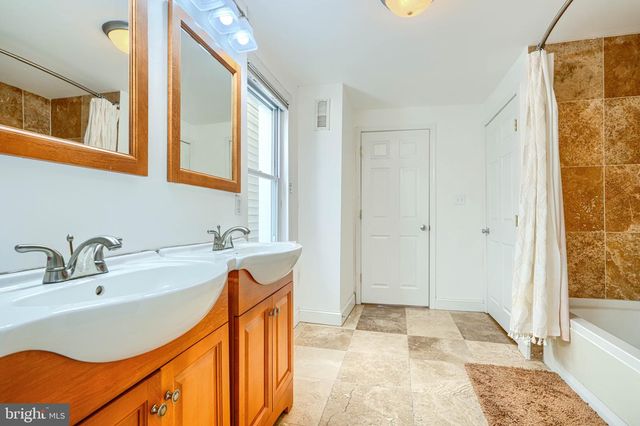 11 W WEST ST, Baltimore, MD 21230