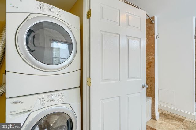 11 W WEST ST, Baltimore, MD 21230