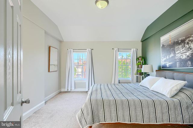 11 W WEST ST, Baltimore, MD 21230