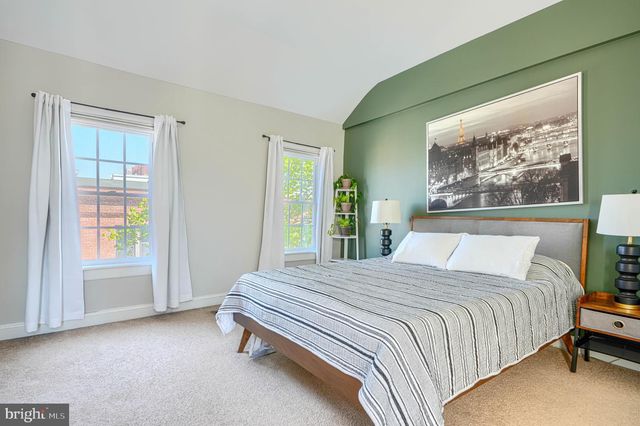11 W WEST ST, Baltimore, MD 21230