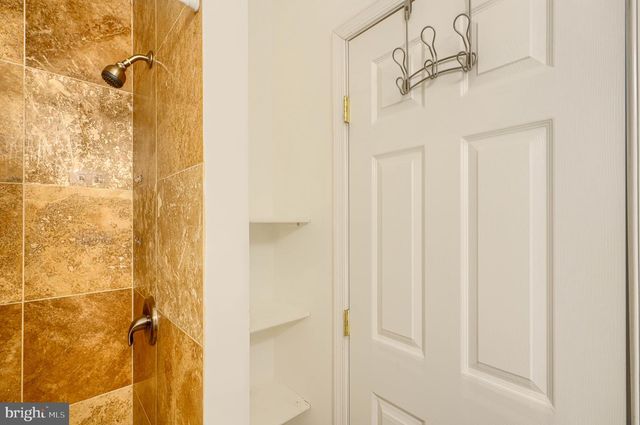 11 W WEST ST, Baltimore, MD 21230