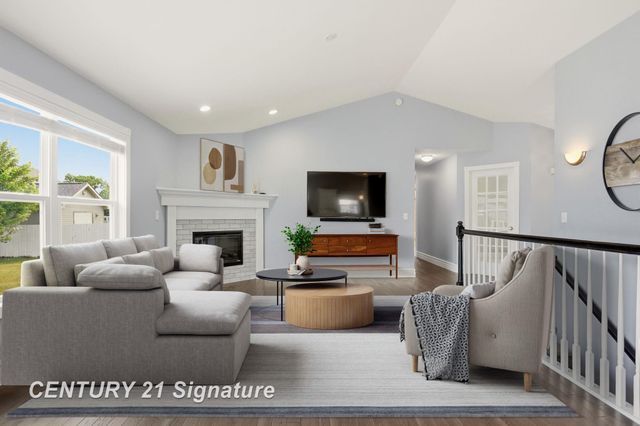 5570 Blackberry Road, Saginaw Twp, MI 48603