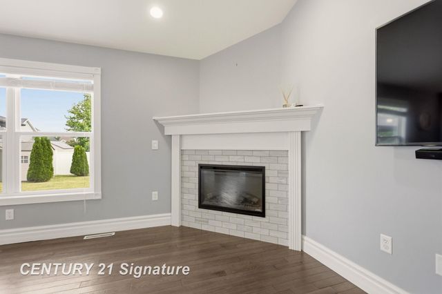 5570 Blackberry Road, Saginaw Twp, MI 48603