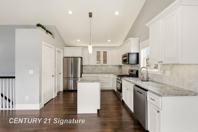 5570 Blackberry Road, Saginaw Twp, MI 48603
