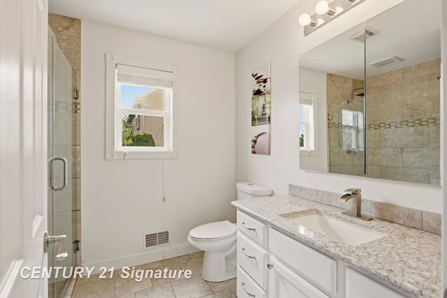 5570 Blackberry Road, Saginaw Twp, MI 48603