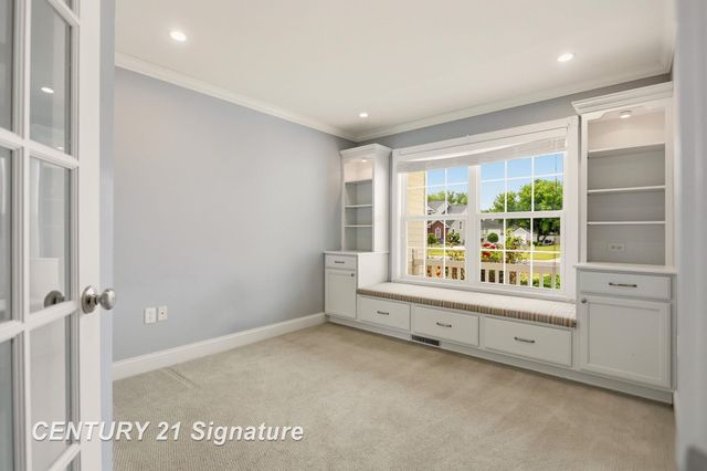 5570 Blackberry Road, Saginaw Twp, MI 48603