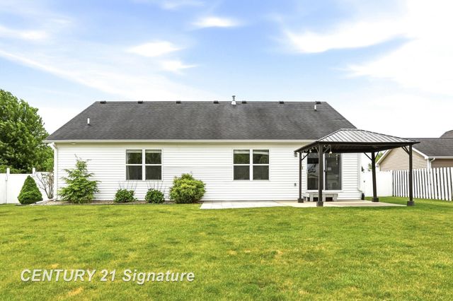5570 Blackberry Road, Saginaw Twp, MI 48603