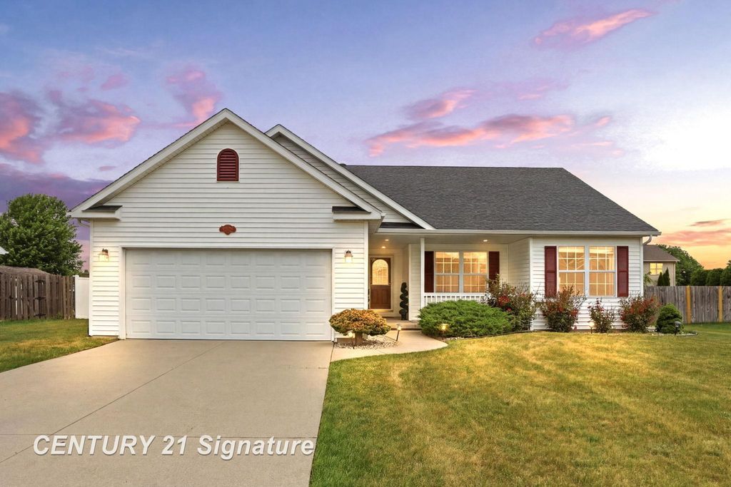 5570 Blackberry Road, Saginaw Twp, MI 48603