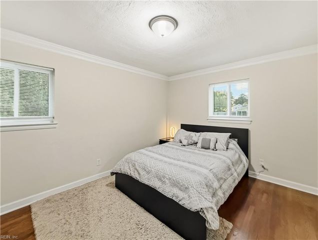 307 Beacon Hill CT, Norfolk, VA 23502