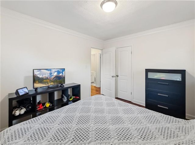 307 Beacon Hill CT, Norfolk, VA 23502