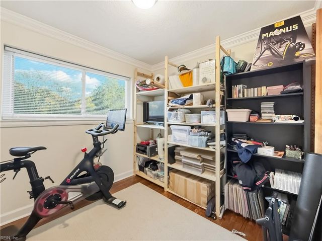 307 Beacon Hill CT, Norfolk, VA 23502