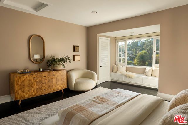 2293 Bronson Hill Drive, Los Angeles, CA 90068