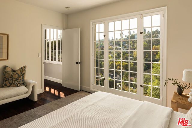 2293 Bronson Hill Drive, Los Angeles, CA 90068
