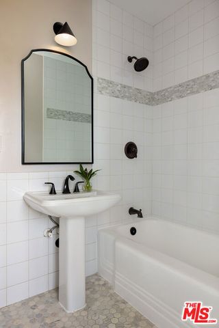 2293 Bronson Hill Drive, Los Angeles, CA 90068