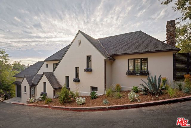 2293 Bronson Hill Drive, Los Angeles, CA 90068