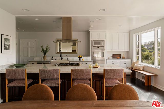 2293 Bronson Hill Drive, Los Angeles, CA 90068