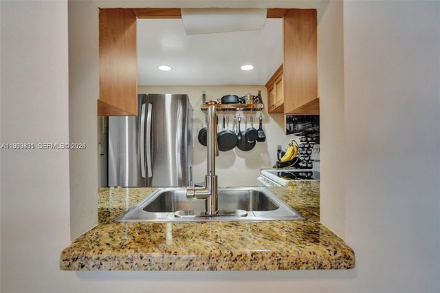 1160 N Federal Hwy 815, Fort Lauderdale, FL 33304